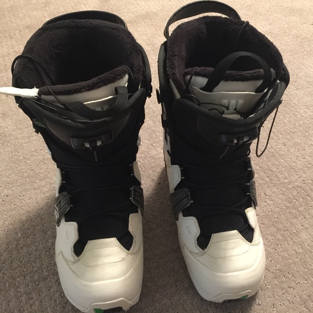 ***Sold*** Salomon Snowboard Boots Size 8.5